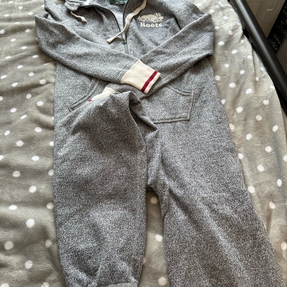 Roots Salt & Pepper Women’s Onesie - Picture 6 of 8